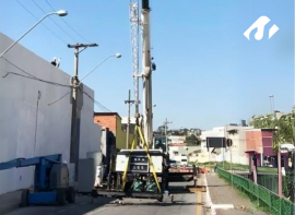 Içamento com Guindaste na cidade de Vinhedo-SP A equipe da Cunzolo realizou um içamento com guindaste em Vinhedo-SP.