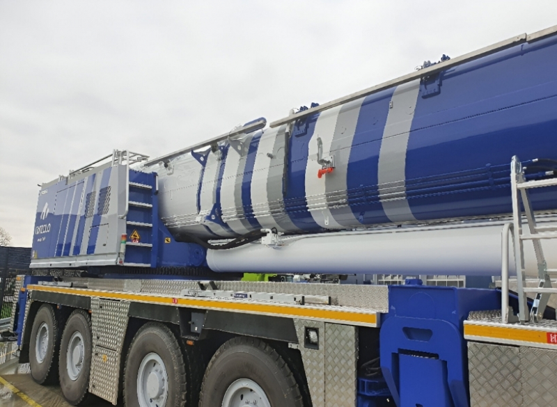 Guindaste Rodoviário Tadano ATF 400G-6 Guindaste para cargas de até 400 toneladas, Tadano ATF 400G-6. Elevação máxima de 122 metros. Para serviços realmente brutos.