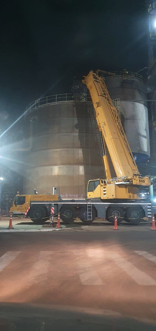 Alugar Guindaste Rodovi�rio Liebherr LTM 1220
