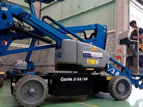 Loca��o de Plataforma Elevat�ria Articulada Genie Z33