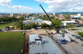 Locação de Guindastes: Cunzolo em parceria com construtech